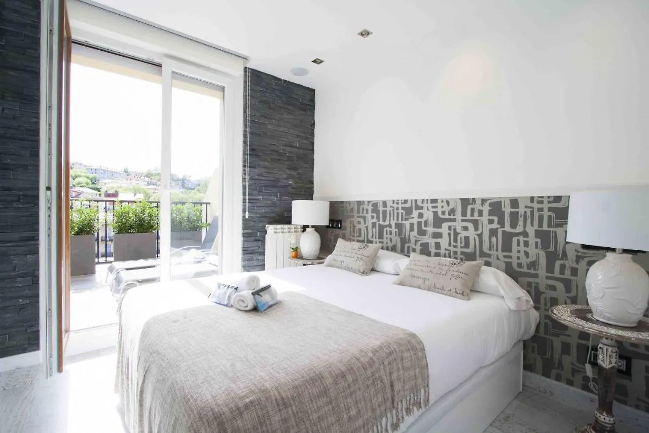 The Rentals Collection | Da Vinci San Sebastian Apartment